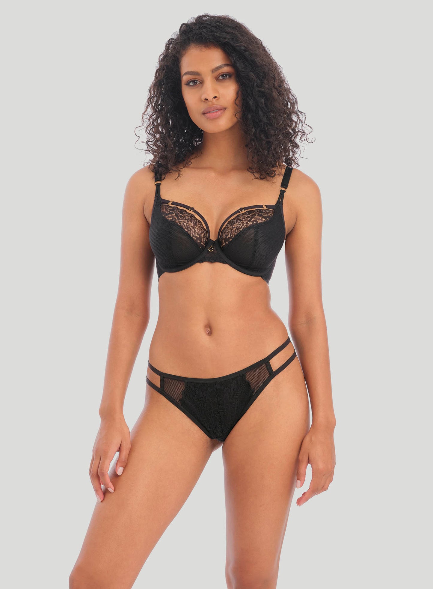 Freya: Temptress Brazilian Black