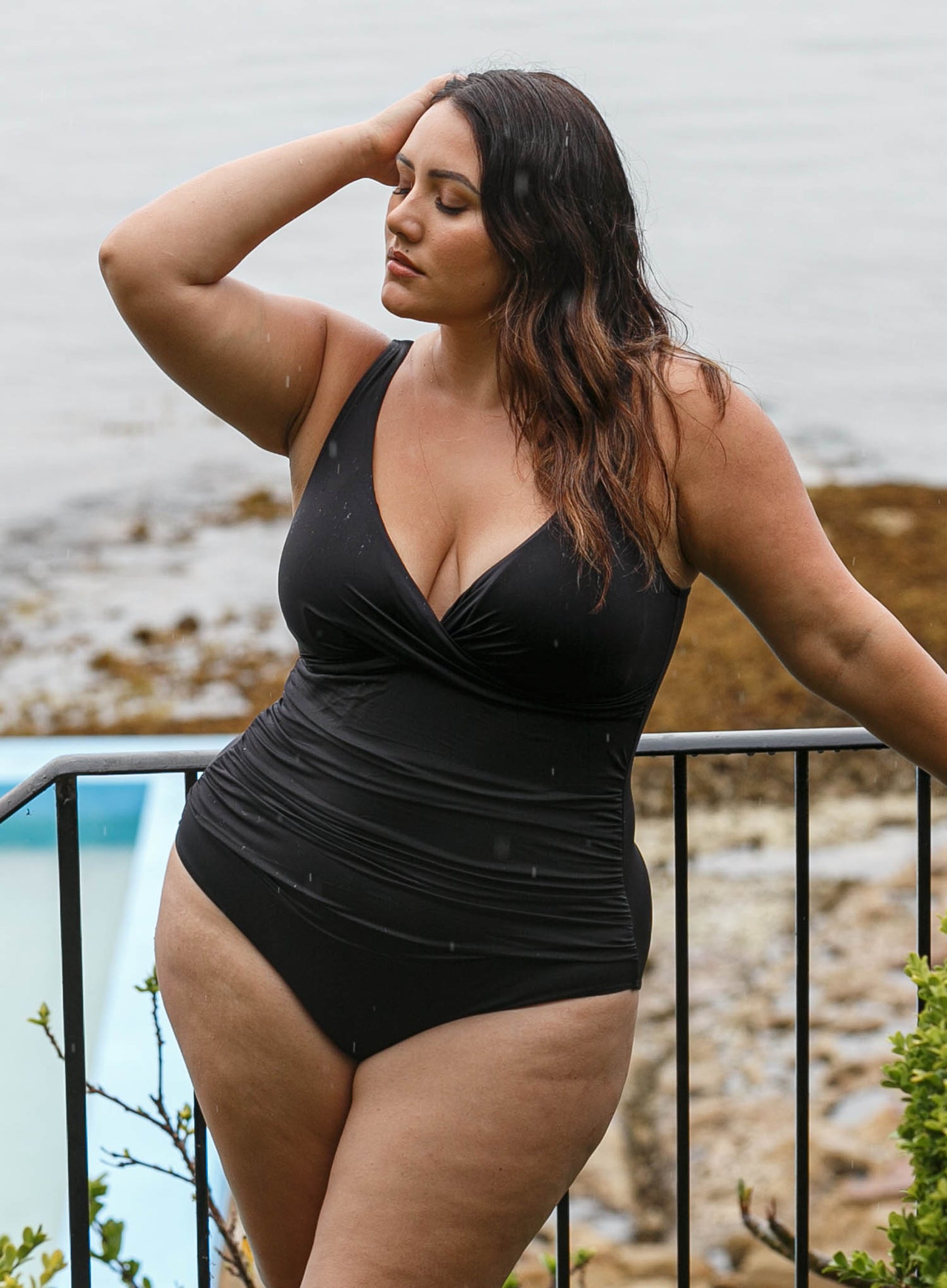 Artesands: Hues Delacroix Cross Front One Piece Swimsuit R Black