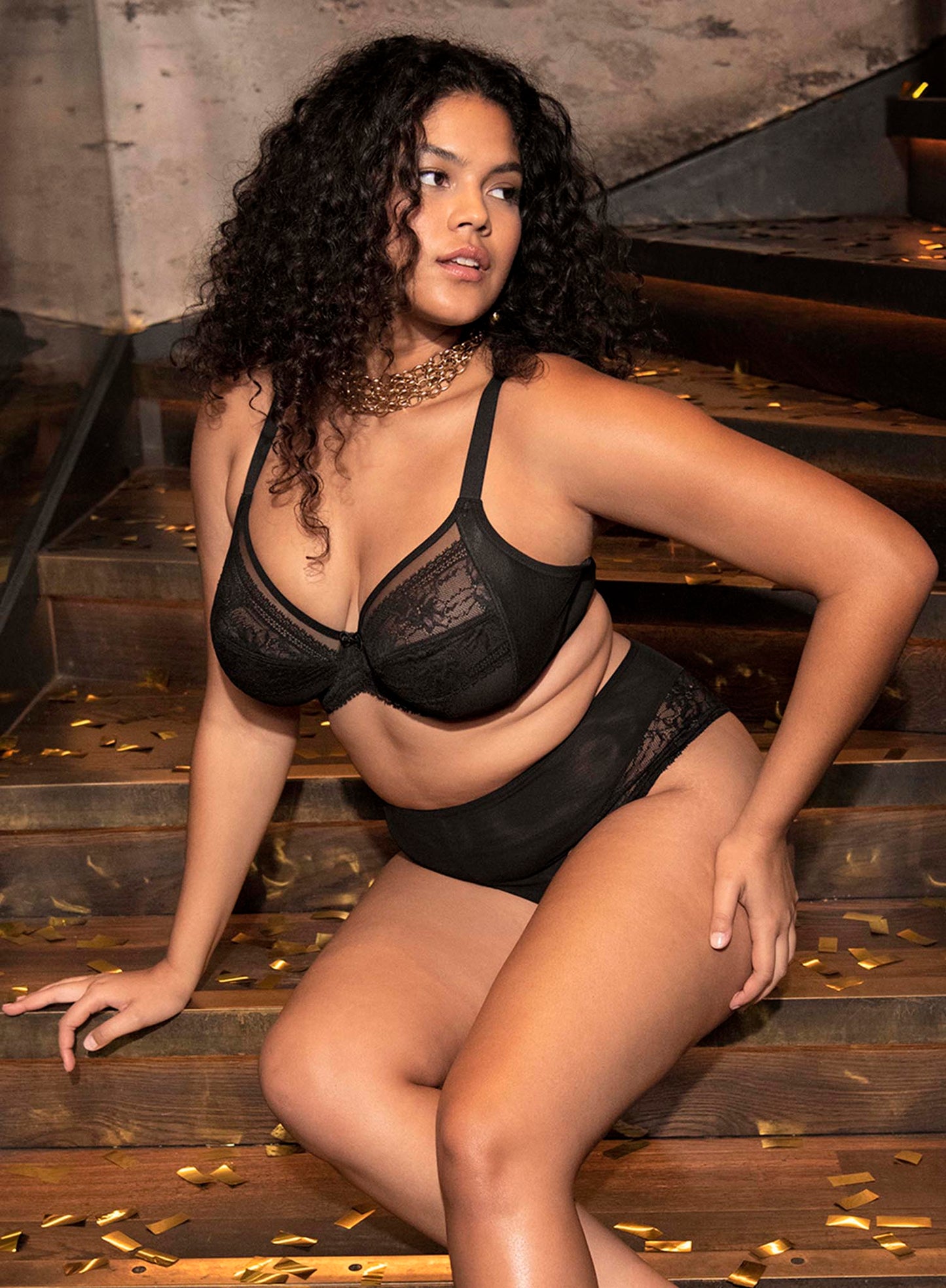 Elomi: Kendra Underwired Plunge Bra Black