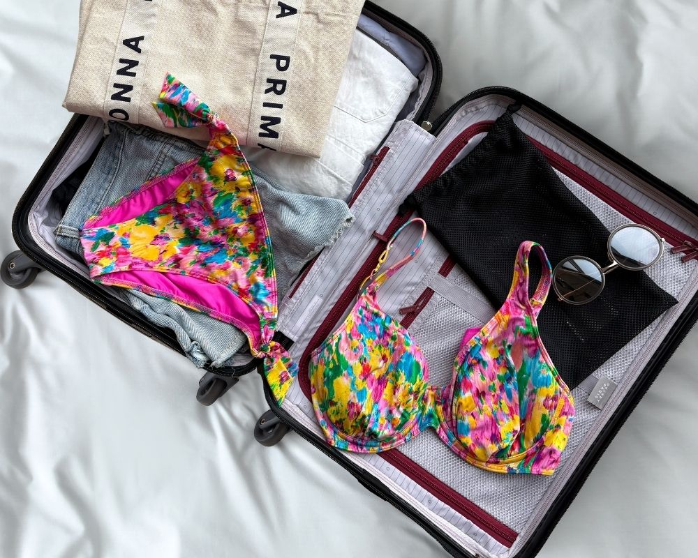 Top Lingerie Items You Need for Travelling