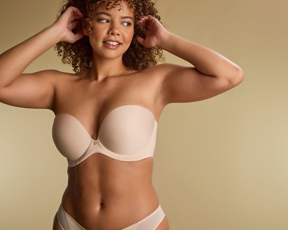 Best Strapless Bras for Every Bust Size