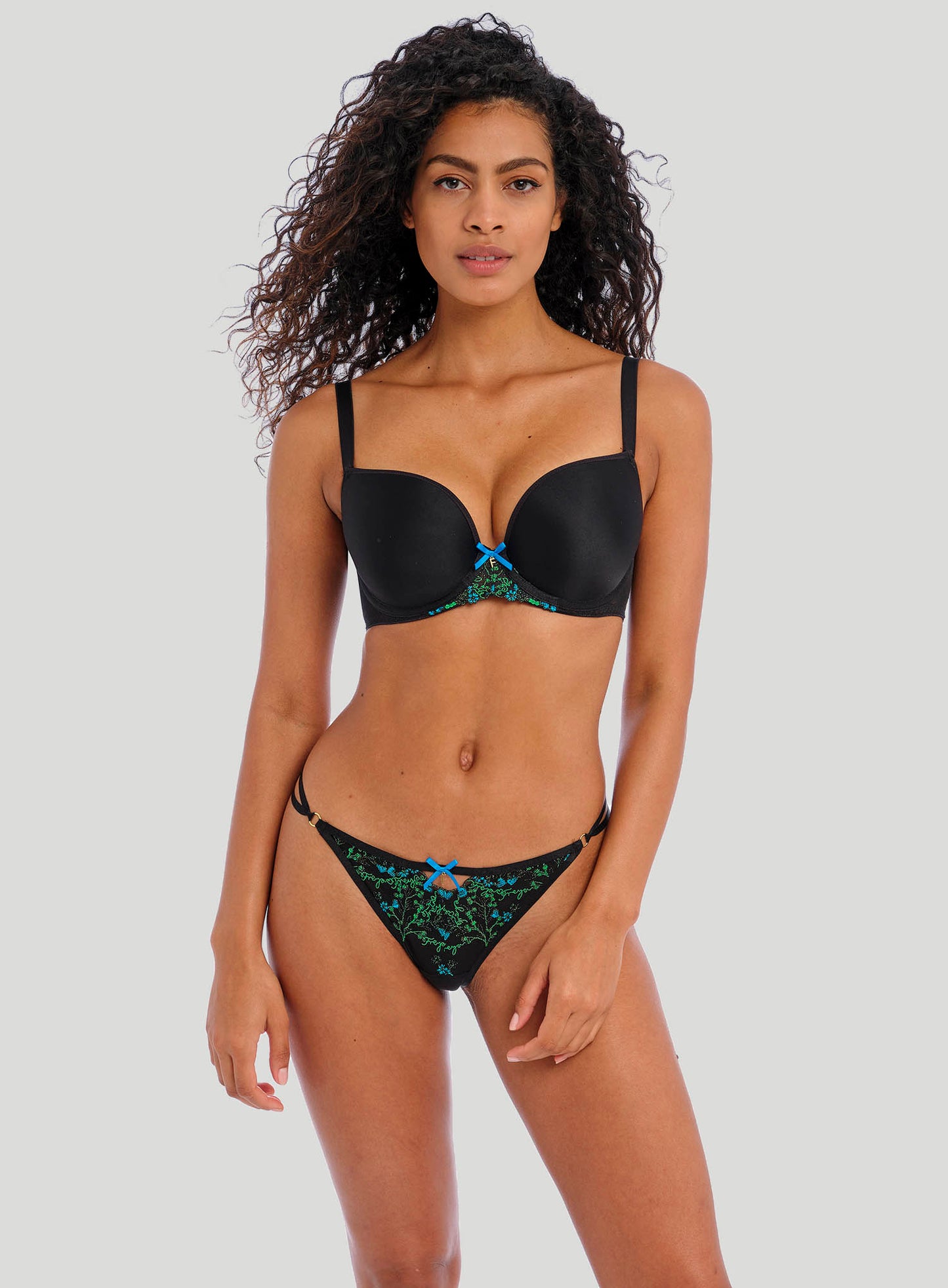 Freya: Show Off Moulded Plunge Smooth Cup Bra Black