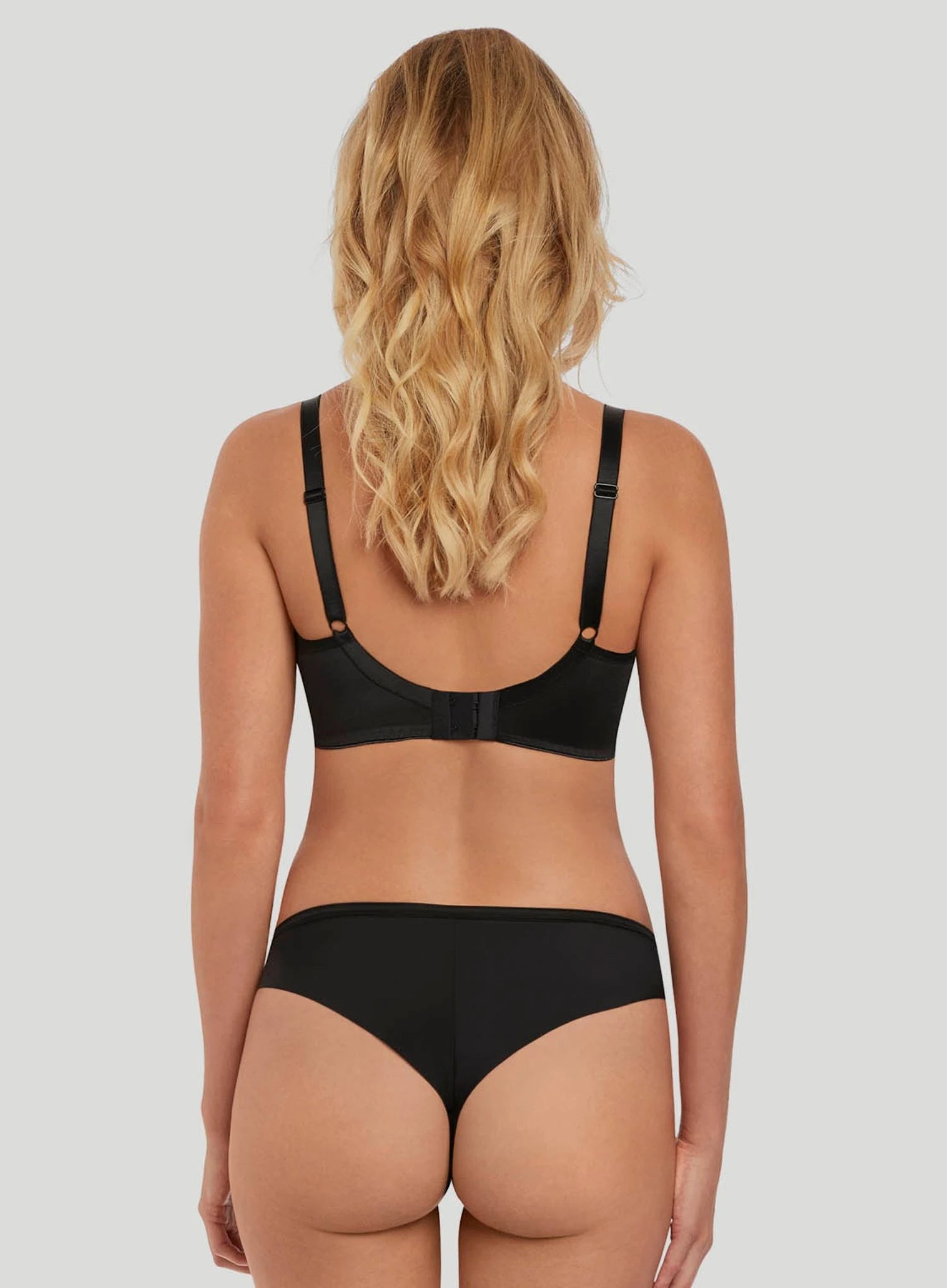 Freya: Starlight Idol Moulded Bra Black