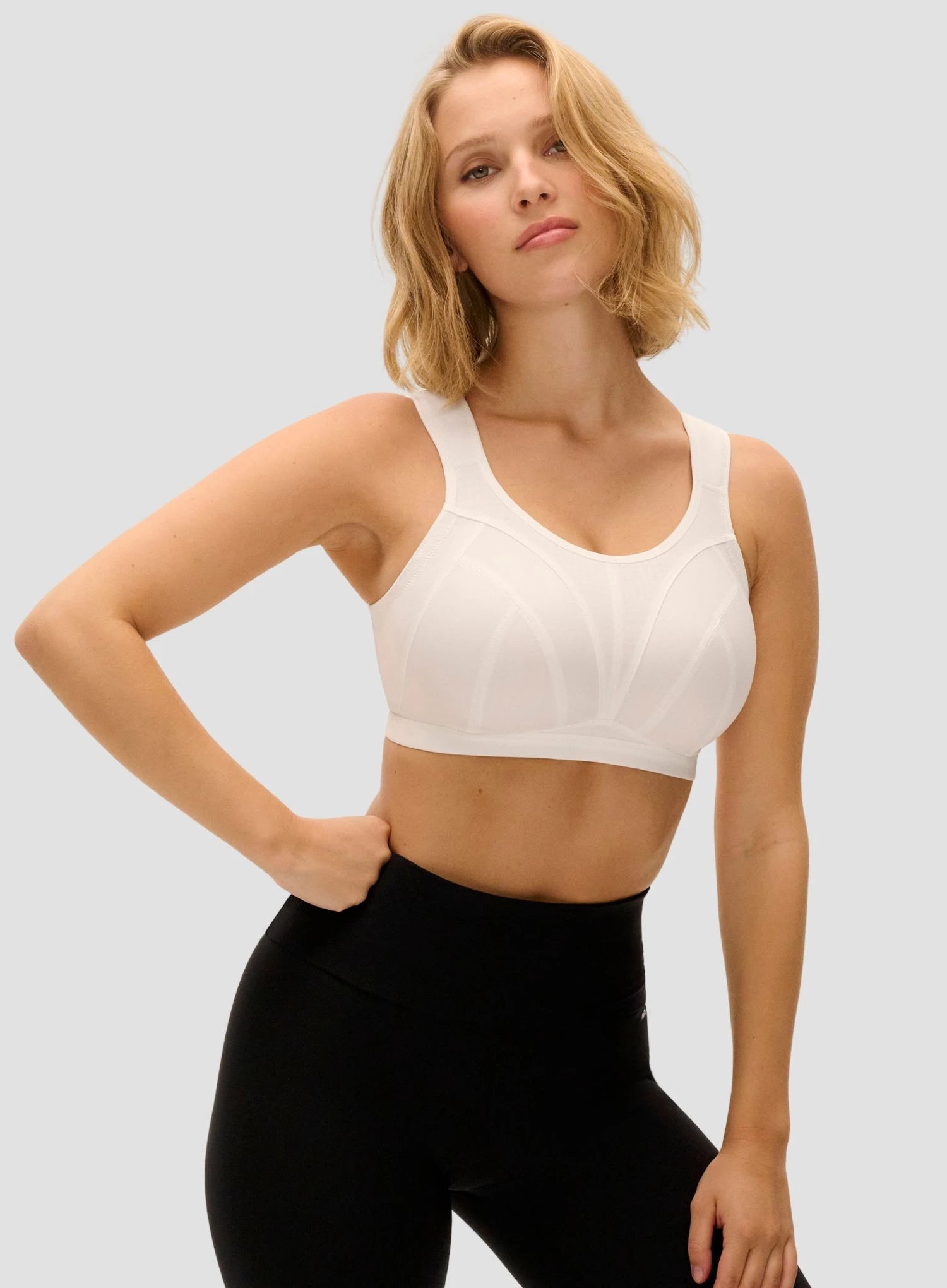 Freya Active: Dynamic Wirefree Sports Bra White
