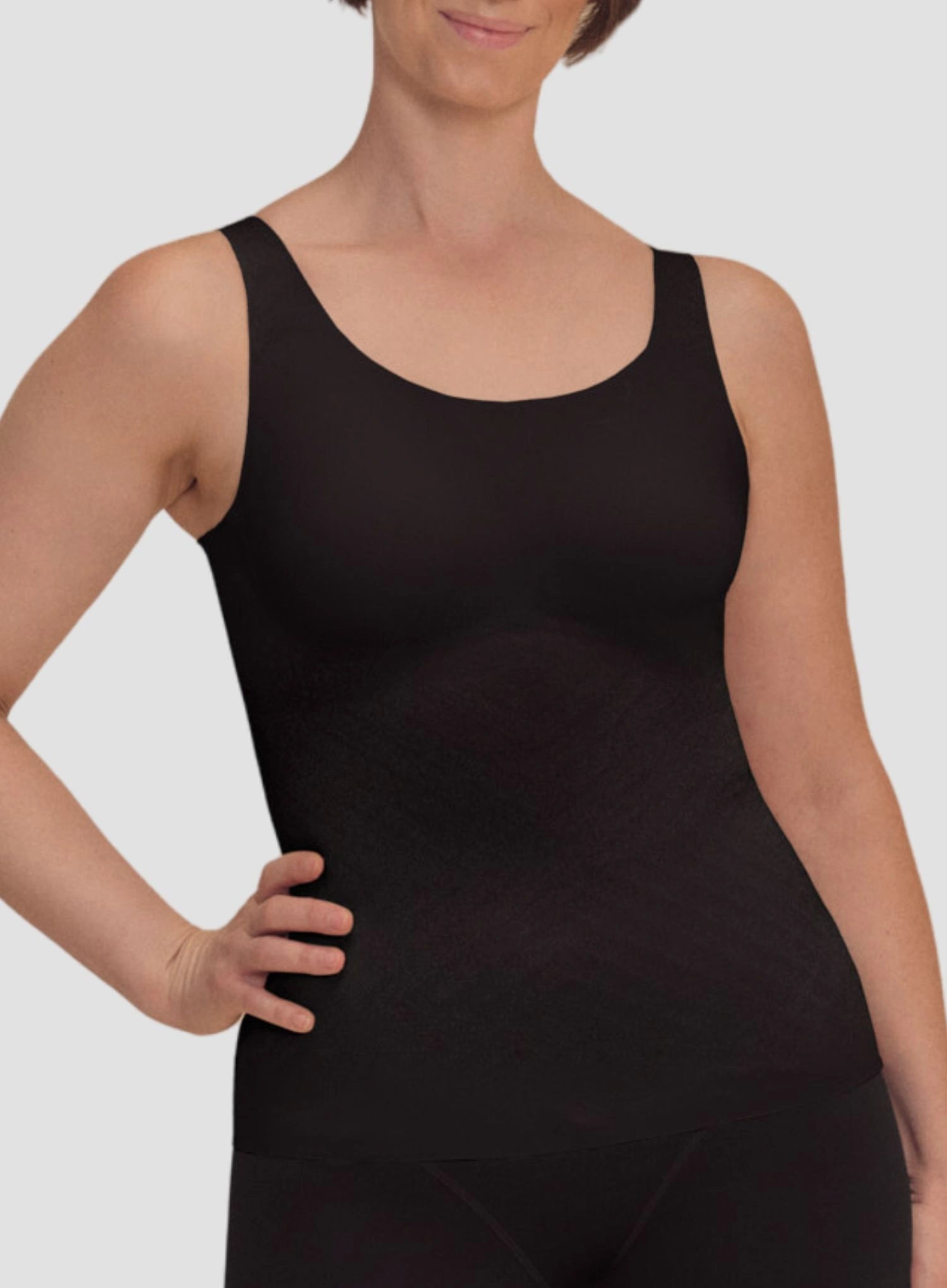 Amoena: Linda Top Black