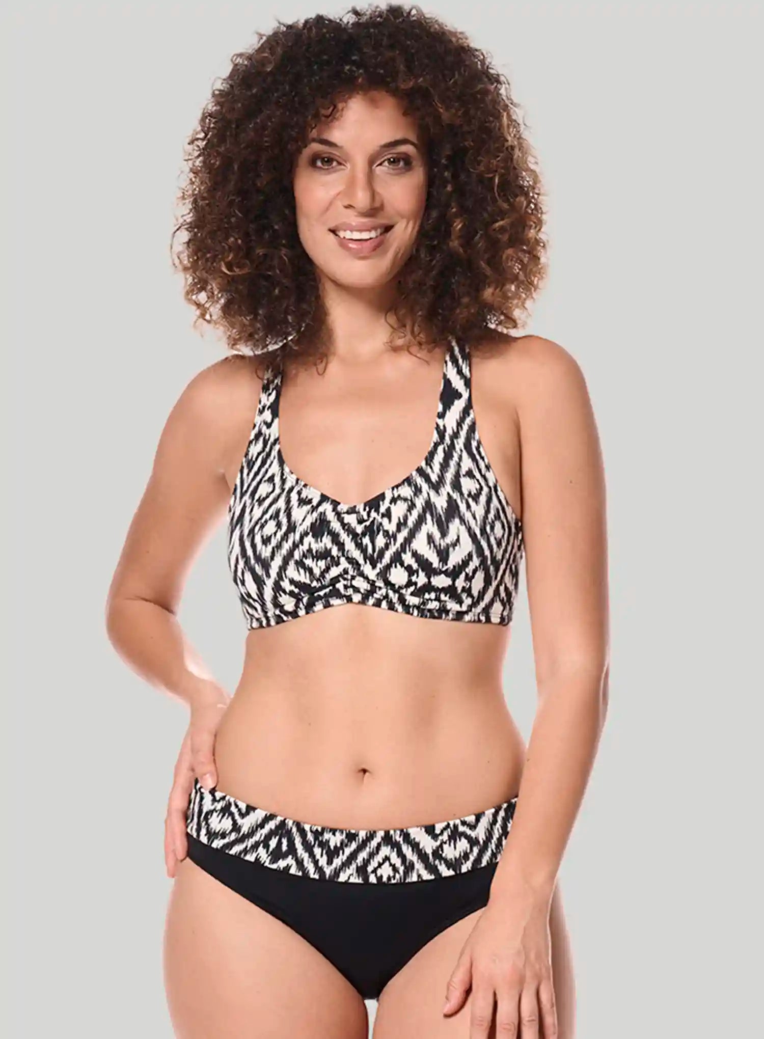 Amoena: Salta High Waist Brief Black White