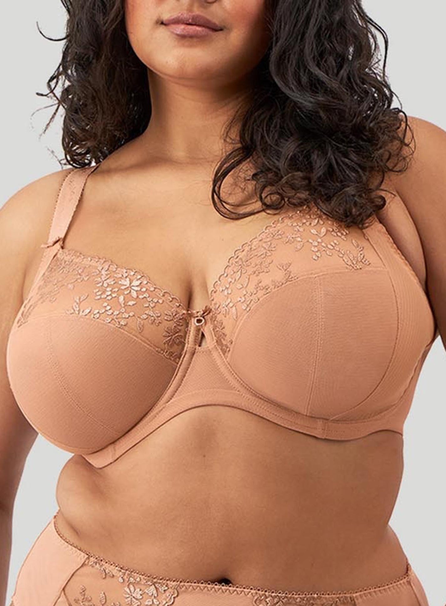 ELOMI Zarla Reggiseno Con Ferretto Donna - Ricamo Foglie E Bacche - Colore Café Au Lait