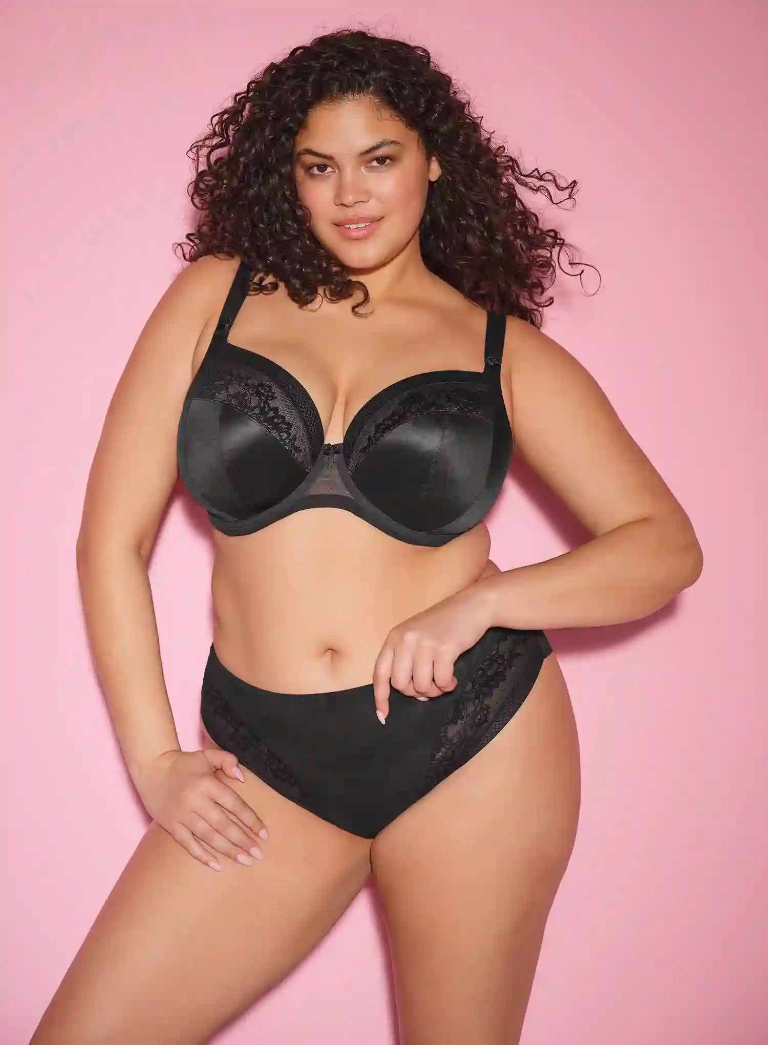 Elomi: Nerina Underwired Plunge Bra Black