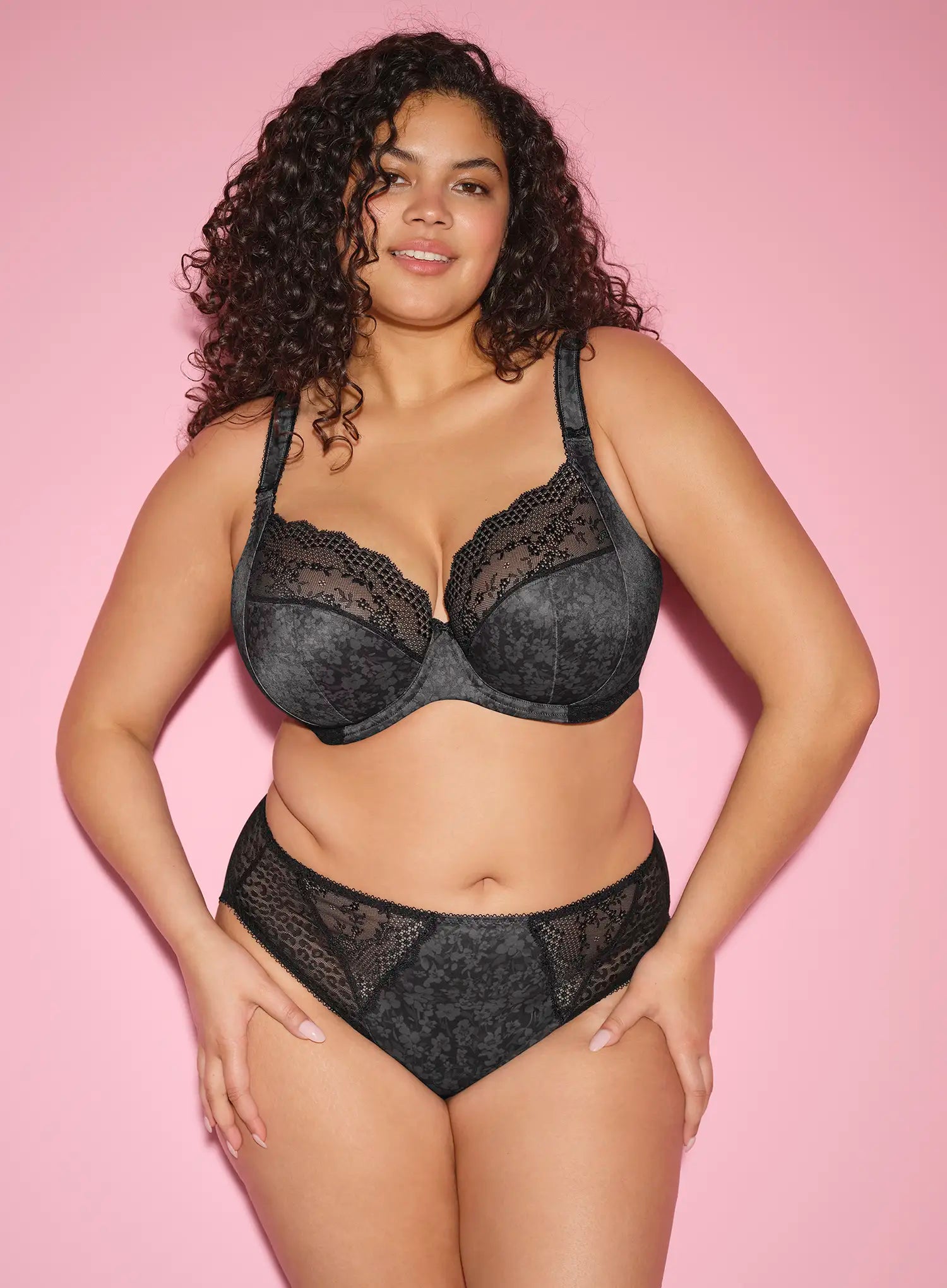 Elomi: Lucie Stretch Plunge Bra Black