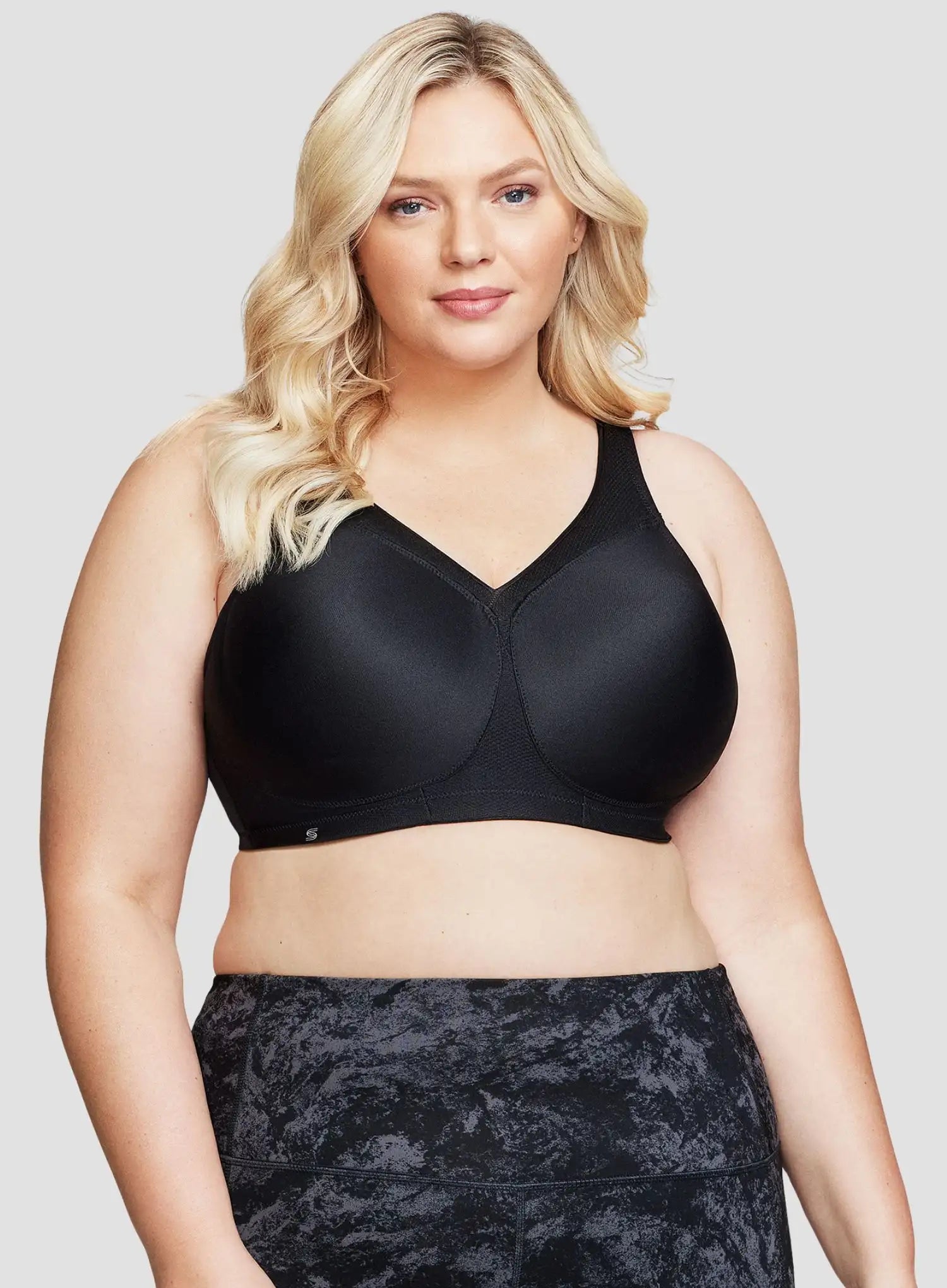 Glamorise: Magic Lift Full Figure Sports Bra Black