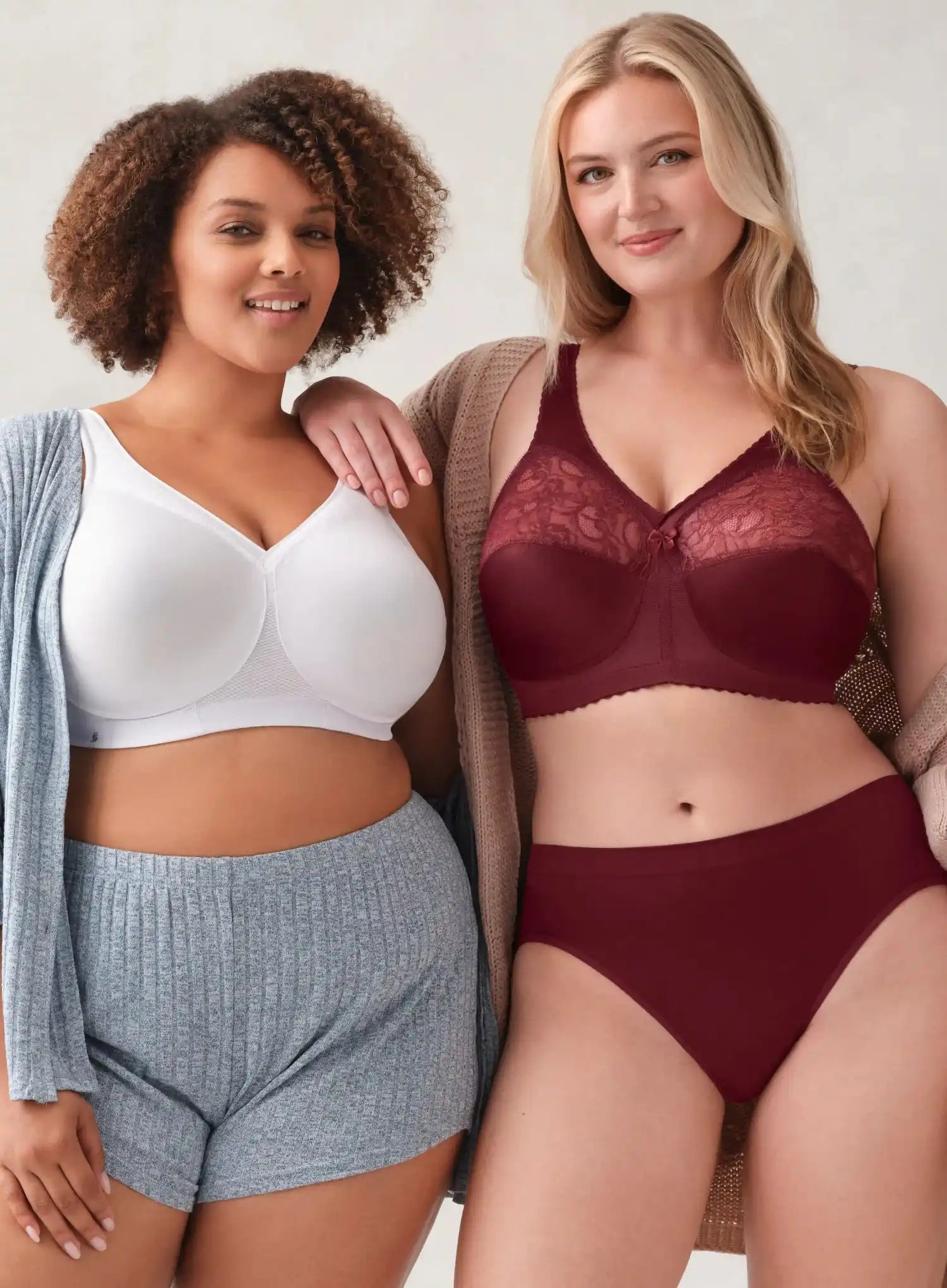 Glamorise: Magic Lift Full Figure Sports Bra White