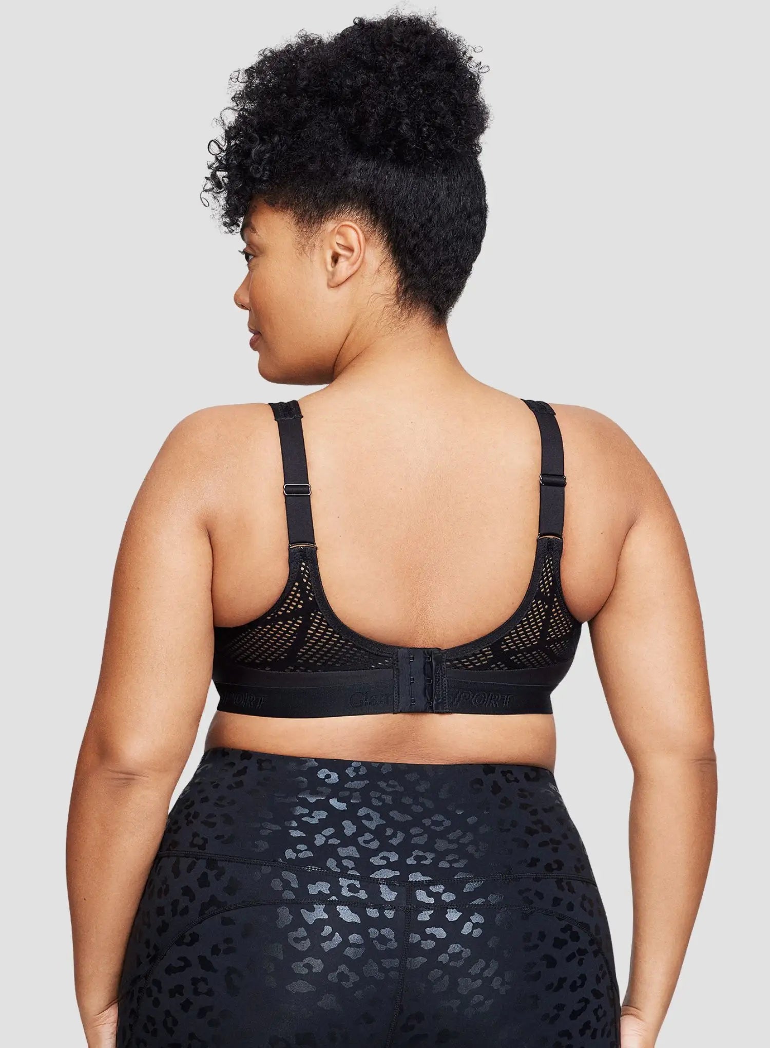 Glamorise: No-Sweat Mesh Medium Support Sports Bra Black
