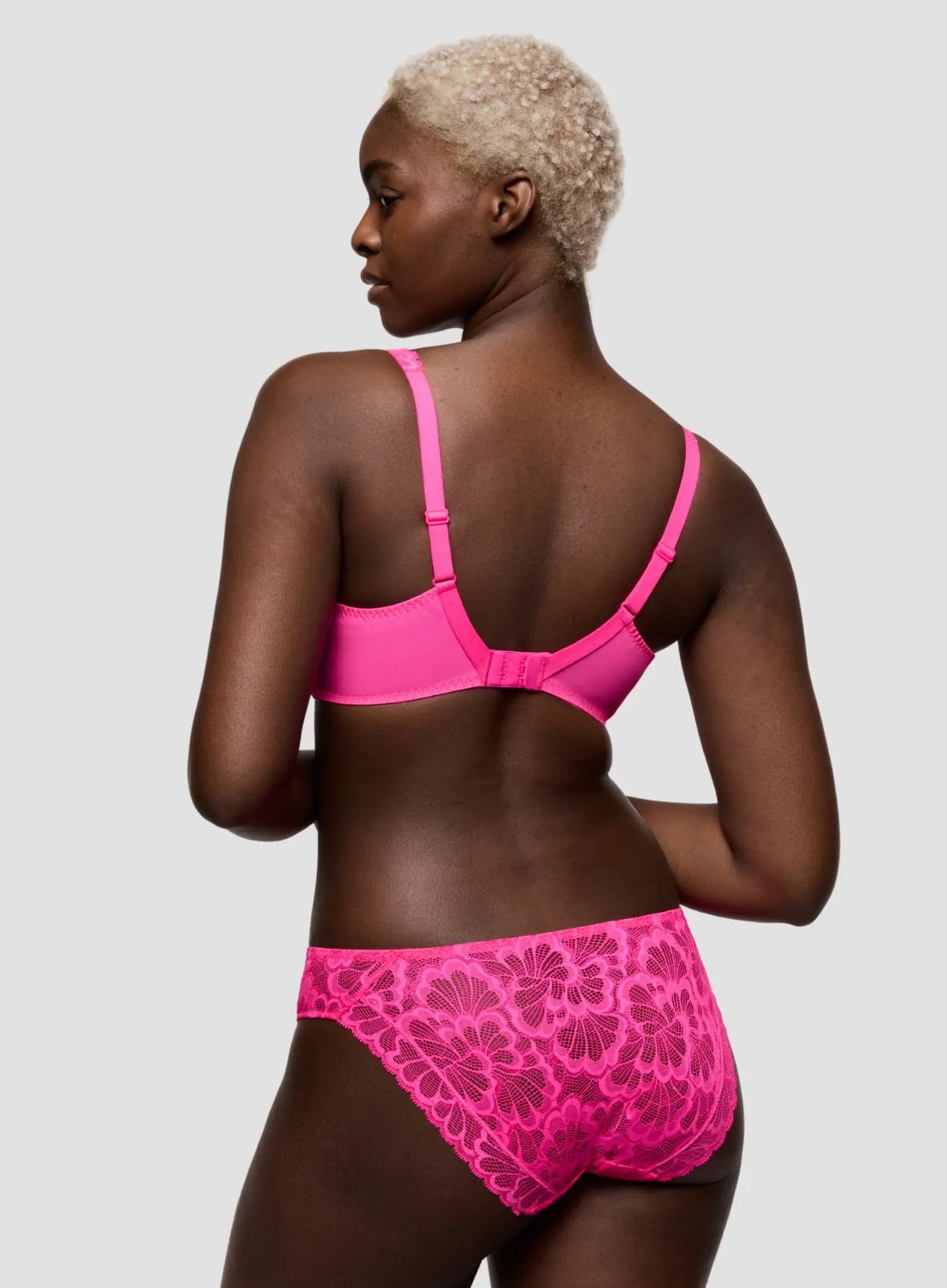 Primadonna Twist: Mocuto Rio Brief Pixie Blossom