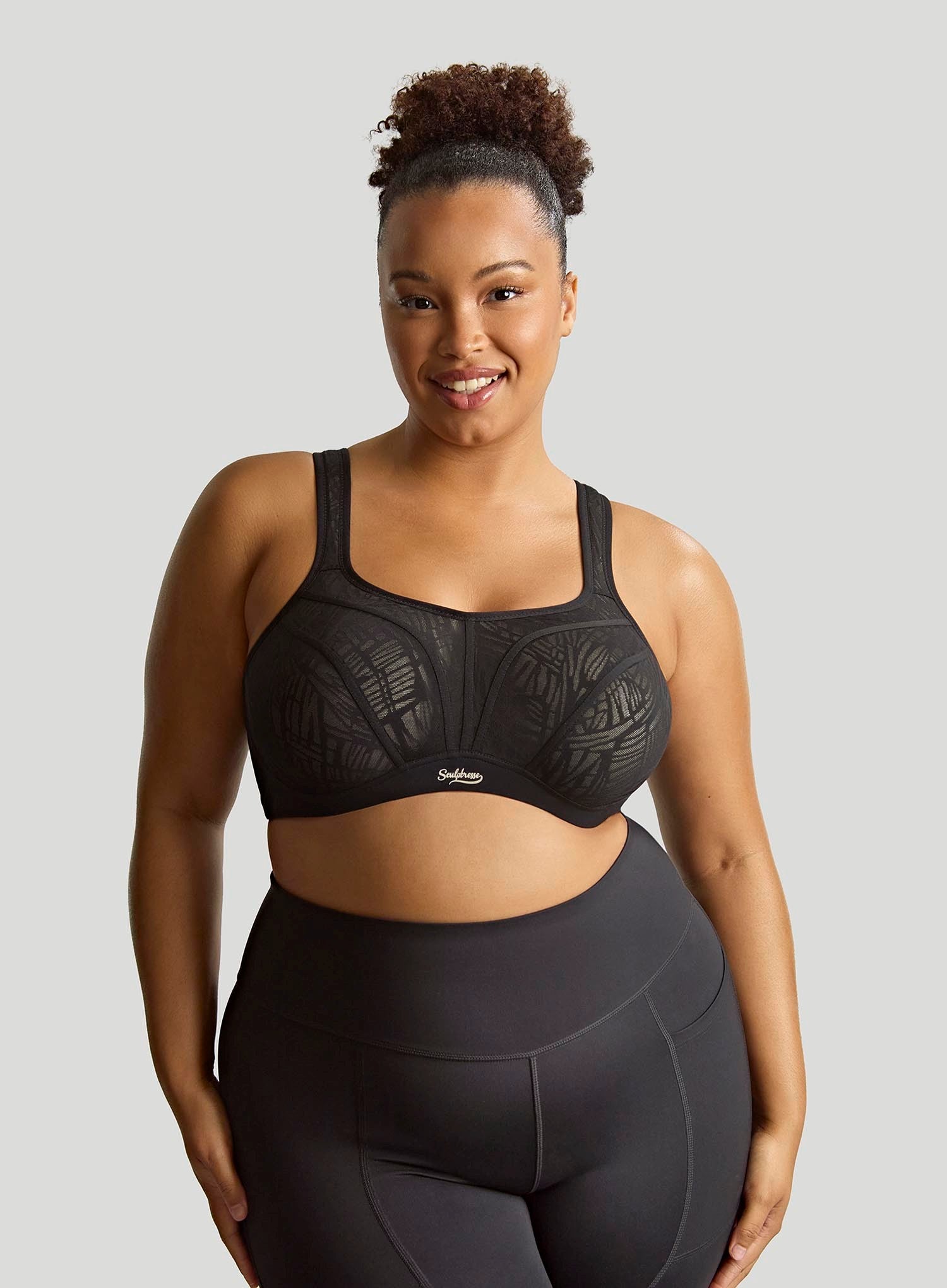 Sculptresse: Activate Non Padded Underwired Sports Bra Black Chalk