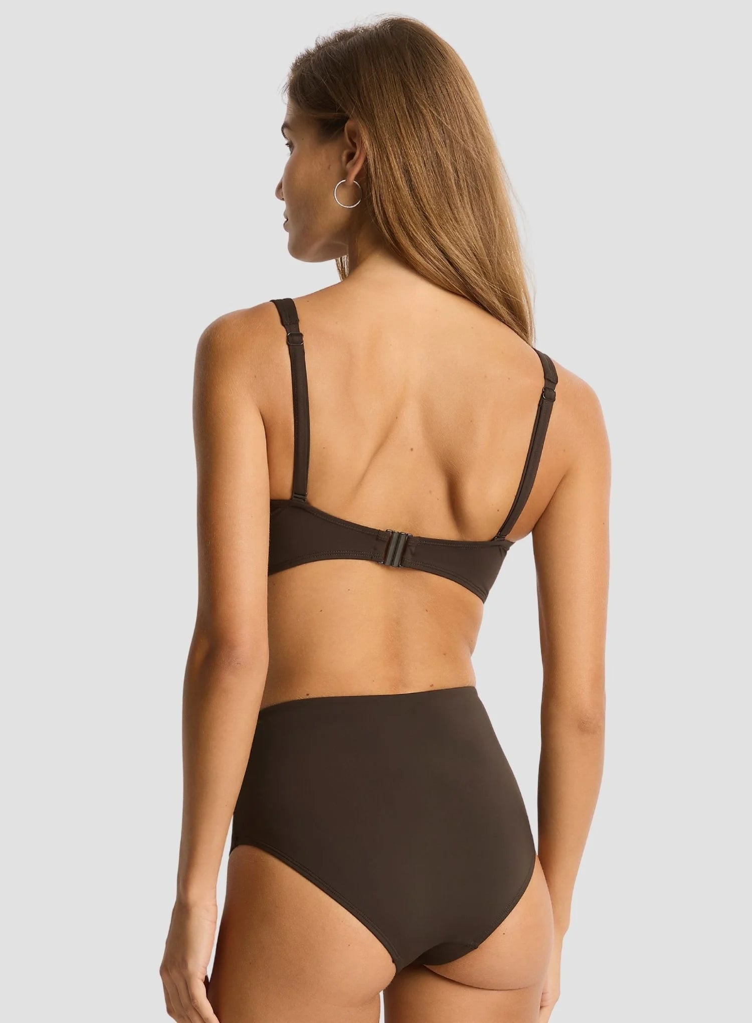 Sea Level: Essentials Edit High Waist Gathered Side Pant Espresso