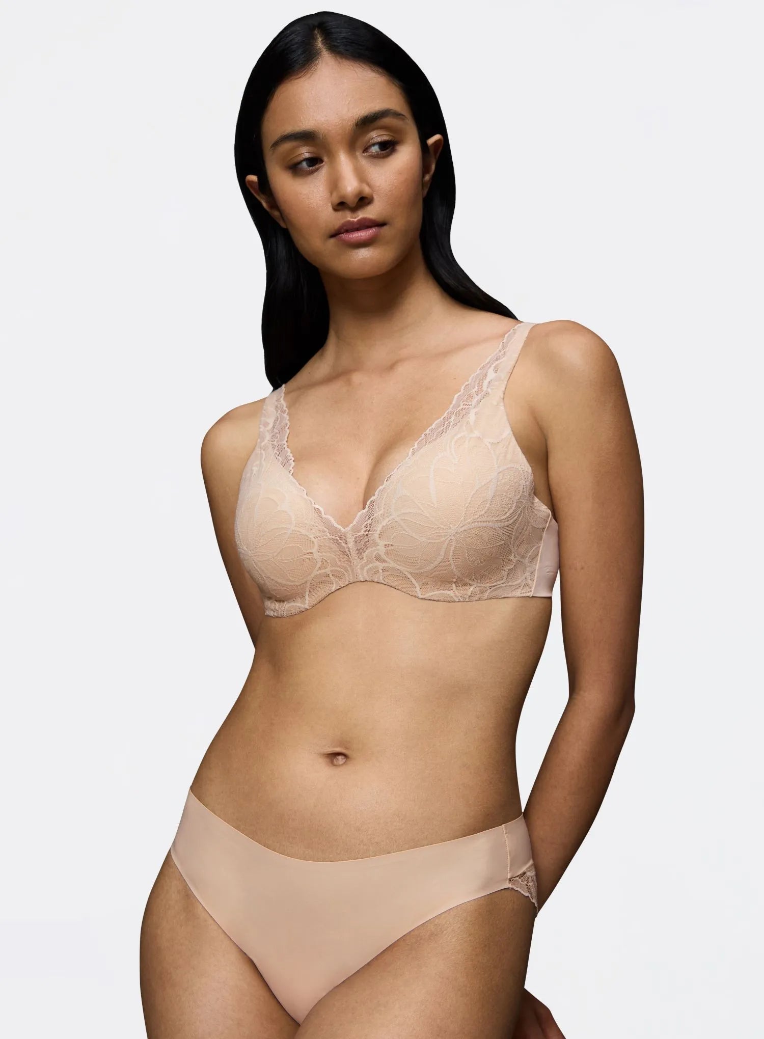 Triumph: Body Make-Up Illusion Lace WP Bra Nude Beige