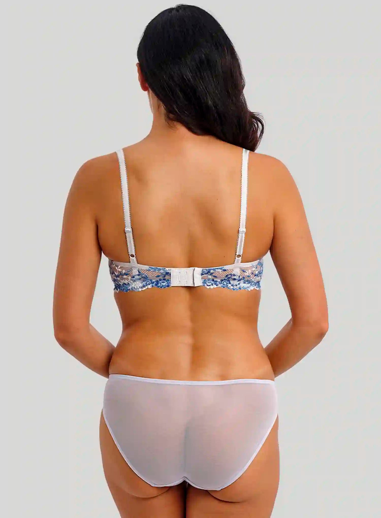 Wacoal: Embrace Lace Bikini Brief Micro Chip