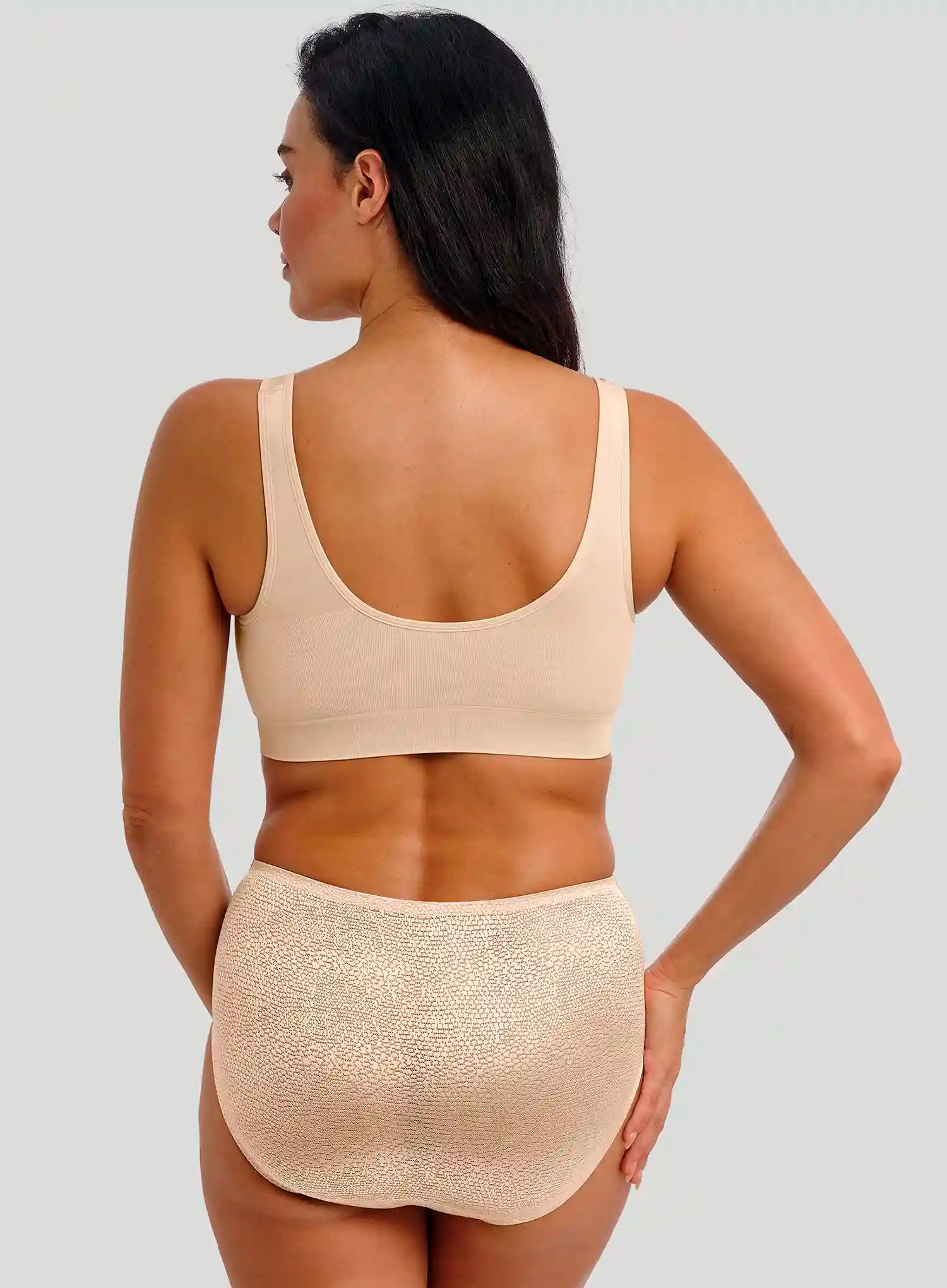 Wacoal: B Smooth Non Wired Front Opening Bralette Nude