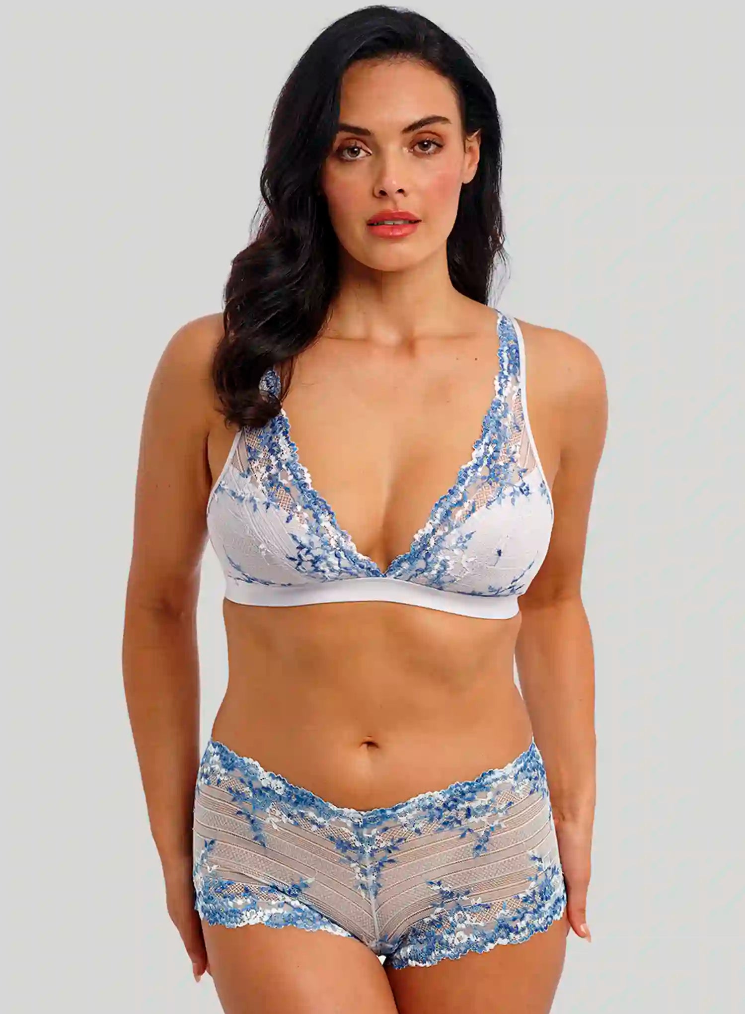 Wacoal: Embrace Lace Soft Cup Bra Micro Chip