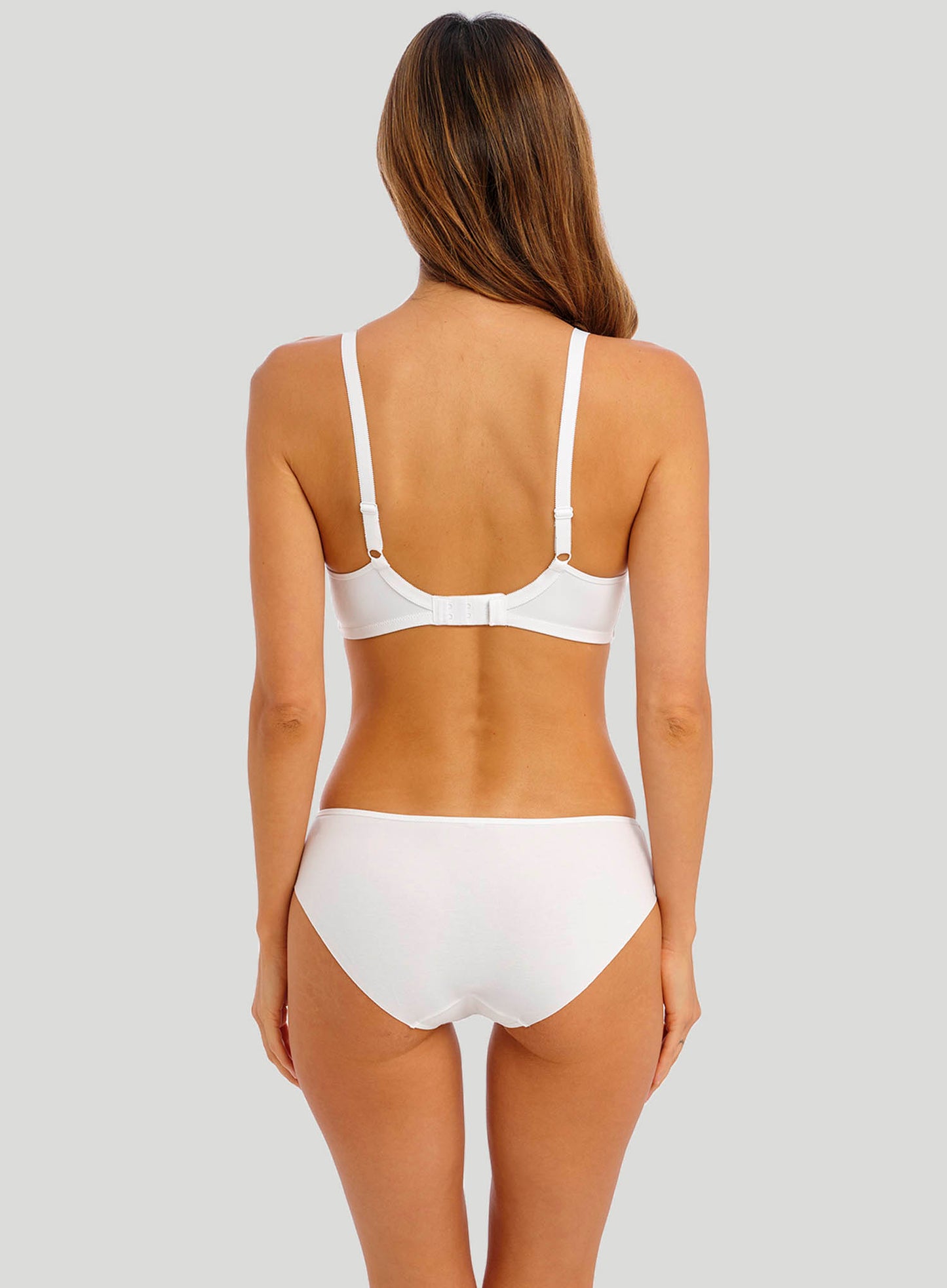 Wacoal: Lisse Underwired Moulded Non Padded Bra White
