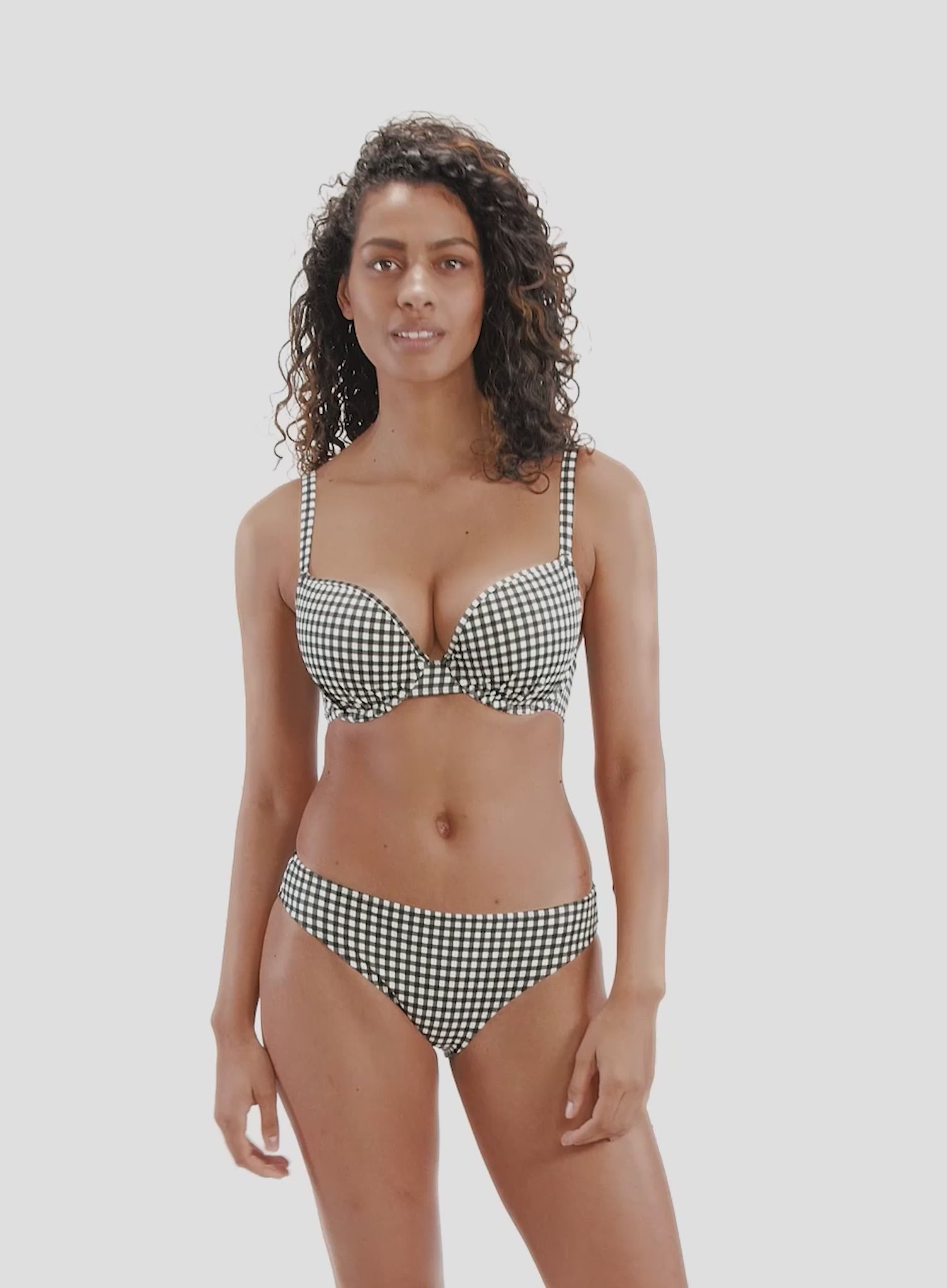 AS201970MOM_Freya%20Swimwear_Check%20In%20Bikini%20Brief_Monochrome_04.mp4