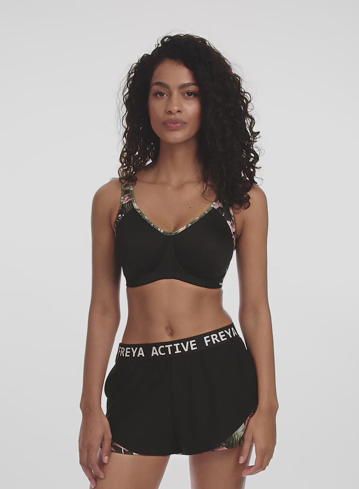 AC4892JUK_Freya%20Active_Sonic%20Spacer%20Bra_Jungle%20Black_04.mp4