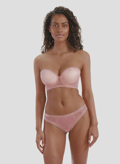 AA401109_Freya_Tailored%20Underwired%20Strapless%20Moulded%20Bra_Ash%20Rose_04.mp4