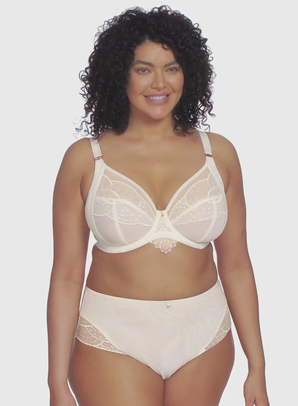 EL4555VAA_Elomi_Priya%20Full%20Brief_Vanilla_04.mp4